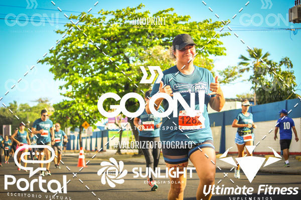 Buy your photos of the eventTrack e Field Run Series - SunRise on Fotop