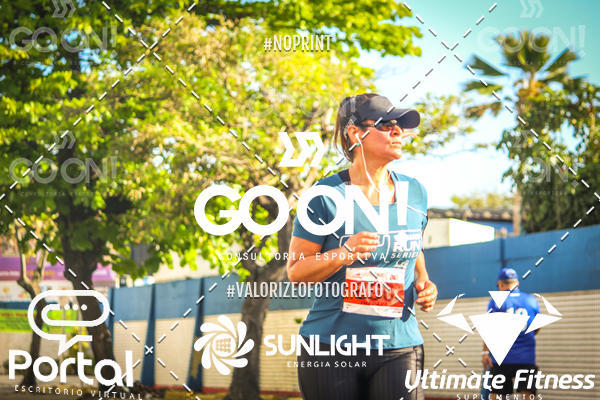 Buy your photos of the eventTrack e Field Run Series - SunRise on Fotop