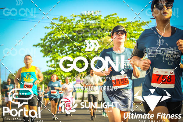 Buy your photos of the eventTrack e Field Run Series - SunRise on Fotop