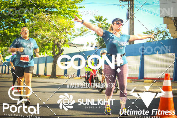 Buy your photos of the eventTrack e Field Run Series - SunRise on Fotop