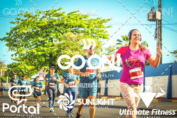 Buy your photos of the eventTrack e Field Run Series - SunRise on Fotop