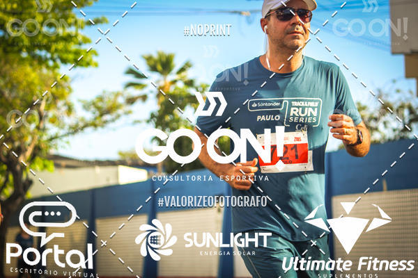 Buy your photos of the eventTrack e Field Run Series - SunRise on Fotop