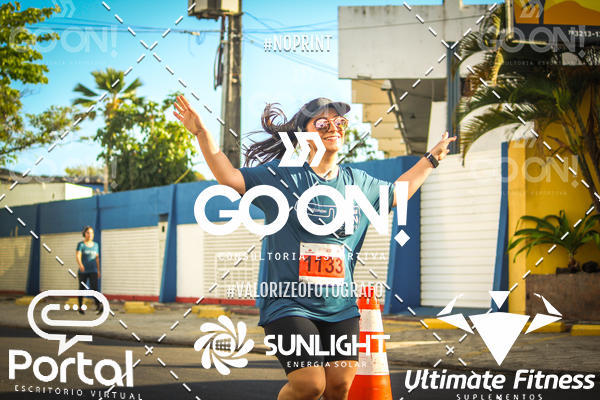 Buy your photos of the eventTrack e Field Run Series - SunRise on Fotop