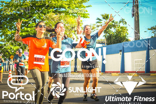 Buy your photos of the eventTrack e Field Run Series - SunRise on Fotop