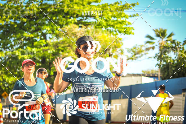 Buy your photos of the eventTrack e Field Run Series - SunRise on Fotop