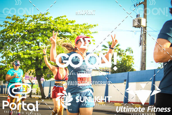 Buy your photos of the eventTrack e Field Run Series - SunRise on Fotop