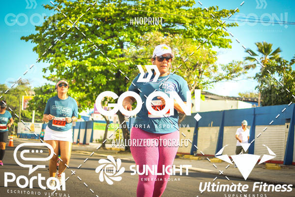 Buy your photos of the eventTrack e Field Run Series - SunRise on Fotop