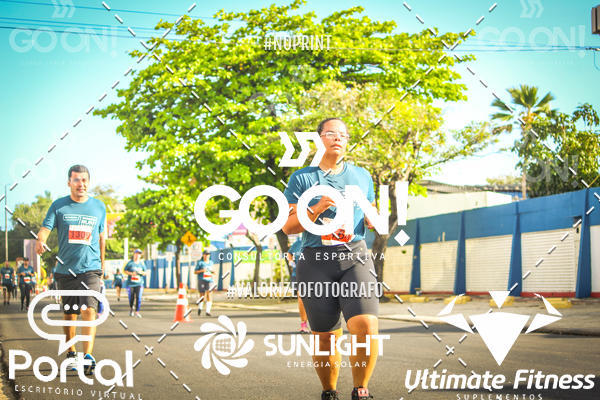 Buy your photos of the eventTrack e Field Run Series - SunRise on Fotop