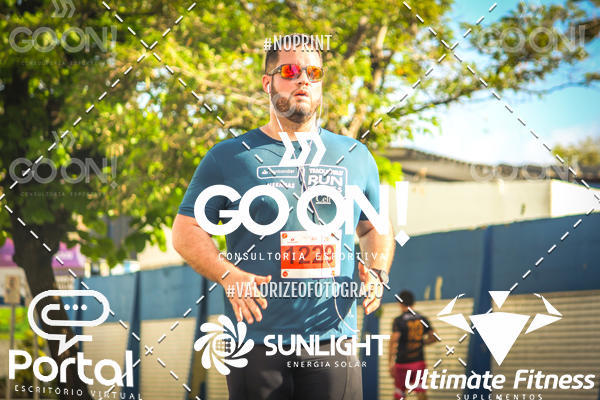 Buy your photos of the eventTrack e Field Run Series - SunRise on Fotop