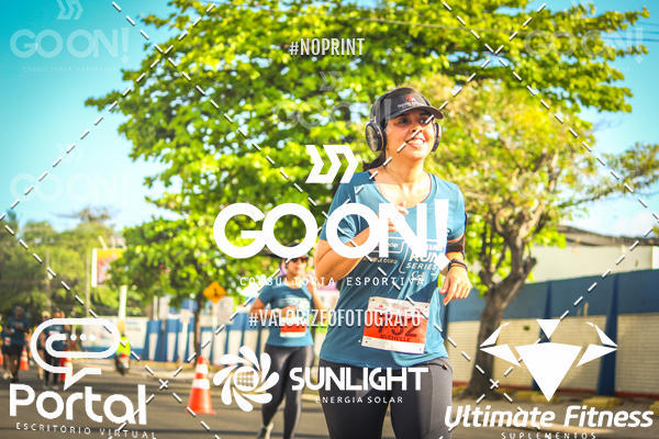 Buy your photos of the eventTrack e Field Run Series - SunRise on Fotop