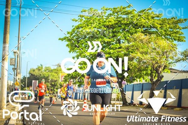 Buy your photos of the eventTrack e Field Run Series - SunRise on Fotop