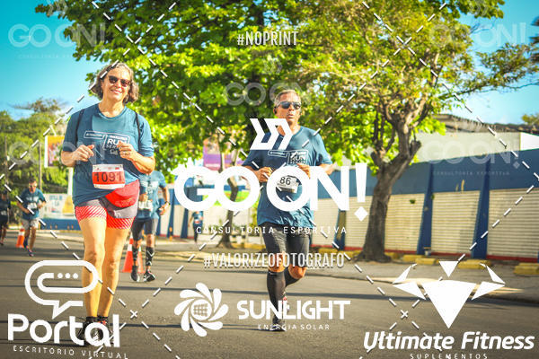 Buy your photos of the eventTrack e Field Run Series - SunRise on Fotop