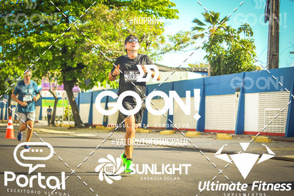 Buy your photos of the eventTrack e Field Run Series - SunRise on Fotop