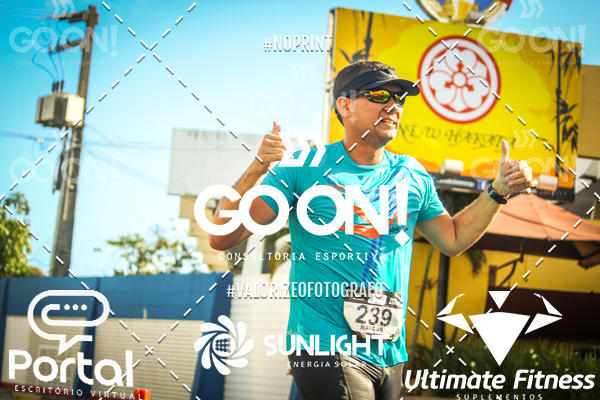 Buy your photos of the eventTrack e Field Run Series - SunRise on Fotop