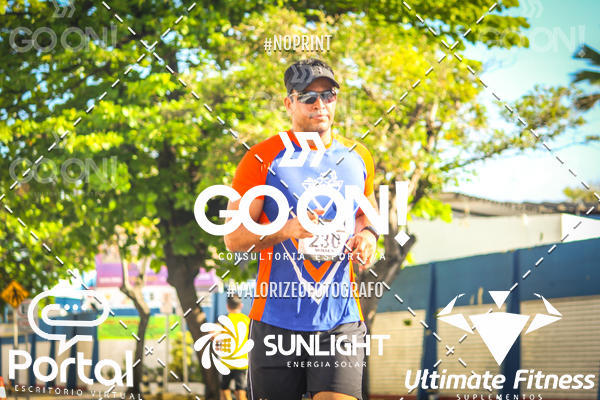 Buy your photos of the eventTrack e Field Run Series - SunRise on Fotop