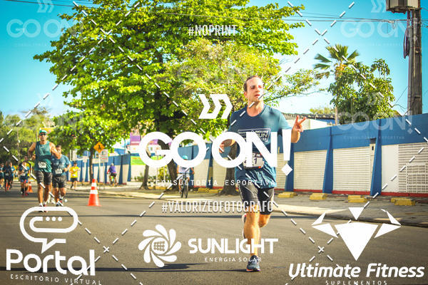 Buy your photos of the eventTrack e Field Run Series - SunRise on Fotop