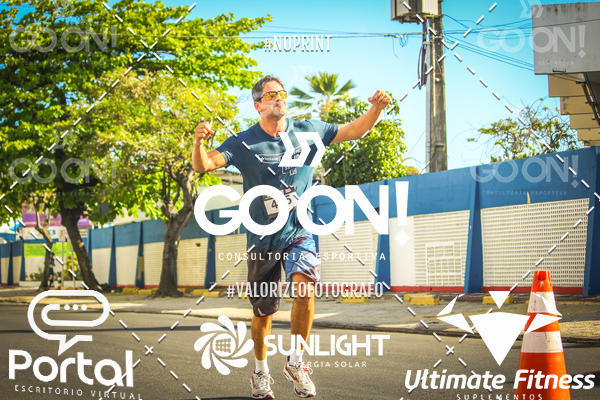 Buy your photos of the eventTrack e Field Run Series - SunRise on Fotop