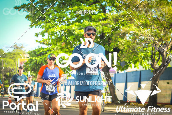 Buy your photos of the eventTrack e Field Run Series - SunRise on Fotop