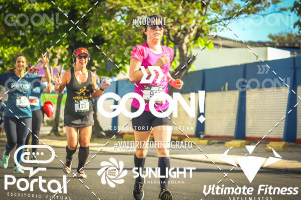 Buy your photos of the eventTrack e Field Run Series - SunRise on Fotop