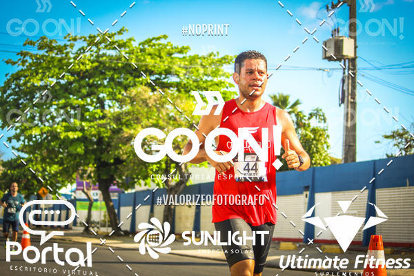 Buy your photos of the eventTrack e Field Run Series - SunRise on Fotop