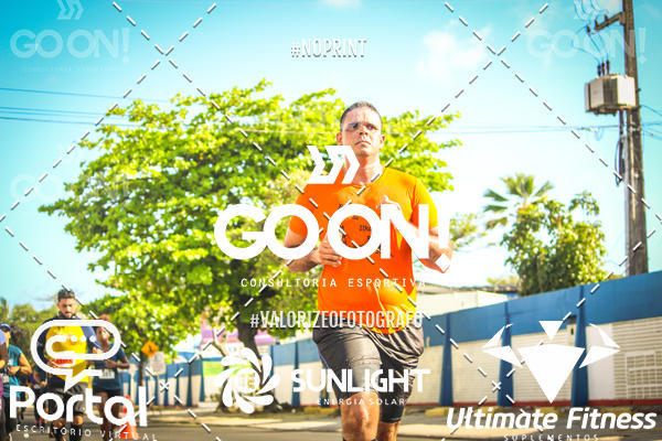 Buy your photos of the eventTrack e Field Run Series - SunRise on Fotop