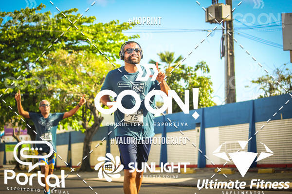 Buy your photos of the eventTrack e Field Run Series - SunRise on Fotop