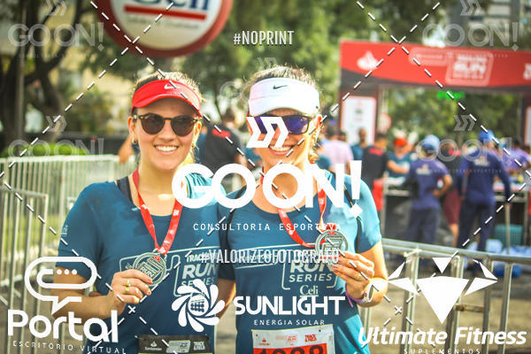 Buy your photos of the eventTrack e Field Run Series - SunRise on Fotop