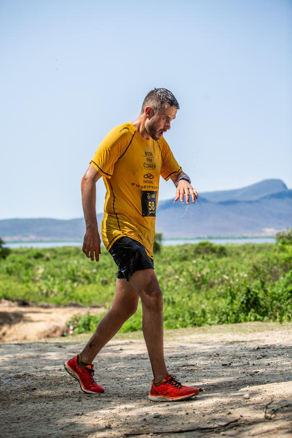 Buy your photos of the eventBota Pra Correr Pantanal on Fotop