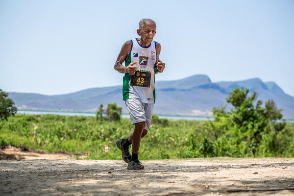 Buy your photos of the eventBota Pra Correr Pantanal on Fotop
