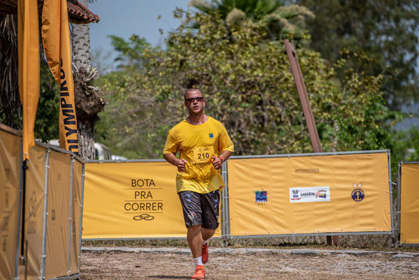 Buy your photos of the eventBota Pra Correr Pantanal on Fotop