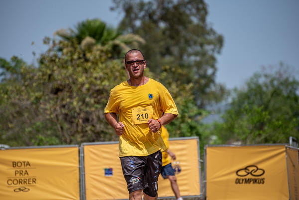 Buy your photos of the eventBota Pra Correr Pantanal on Fotop