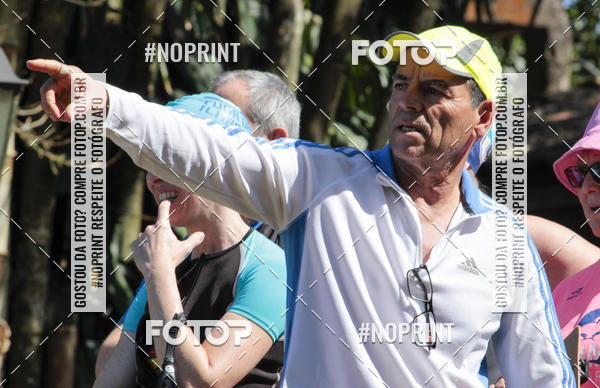 Compre as suas fotos do eventoREVEZAMENTO 10K DE NATA��O JULIO VICU�A no Fotop