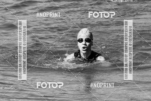 Compre as suas fotos do eventoREVEZAMENTO 10K DE NATA��O JULIO VICU�A no Fotop