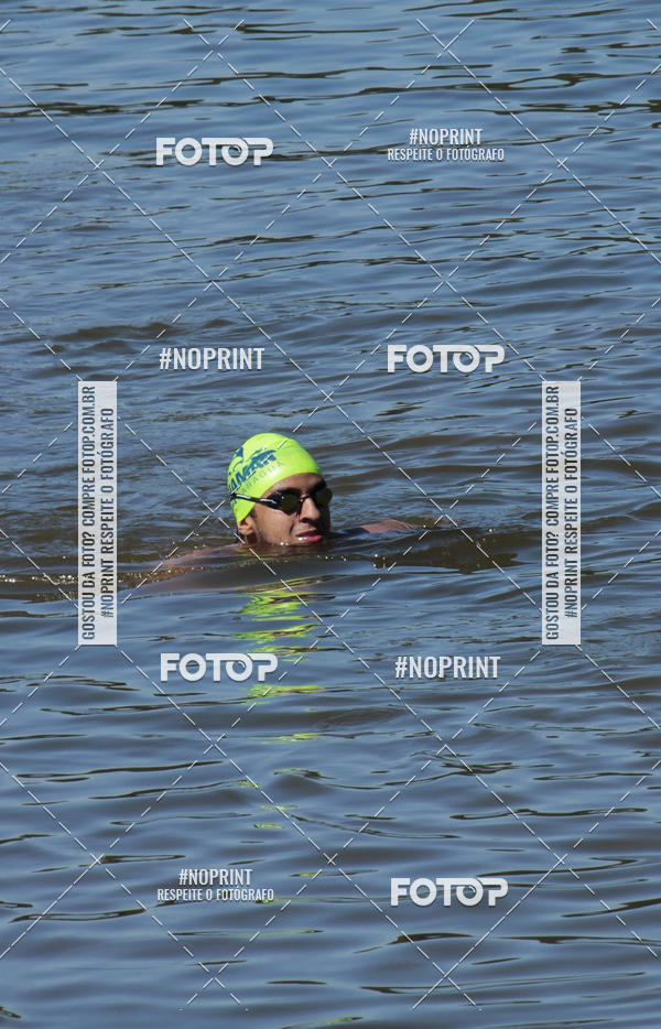 Achetez vos photos de l'�v�nementREVEZAMENTO 10K DE NATA��O JULIO VICU�A sur Fotop