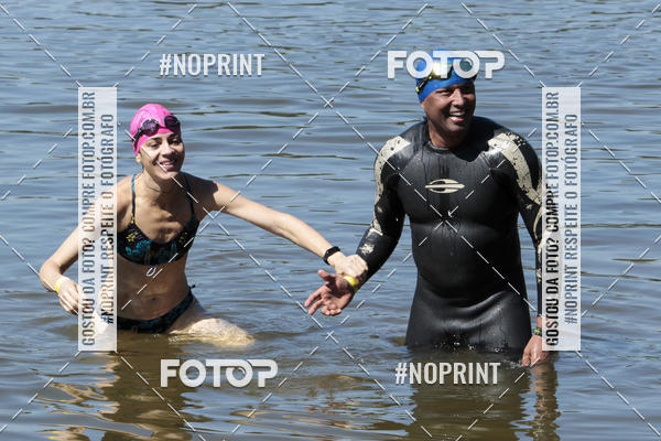 Achetez vos photos de l'�v�nementREVEZAMENTO 10K DE NATA��O JULIO VICU�A sur Fotop