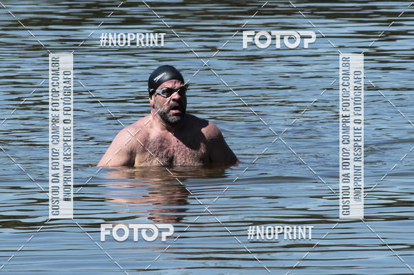 Compra tus fotos del eventoREVEZAMENTO 10K DE NATA��O JULIO VICU�A En Fotop