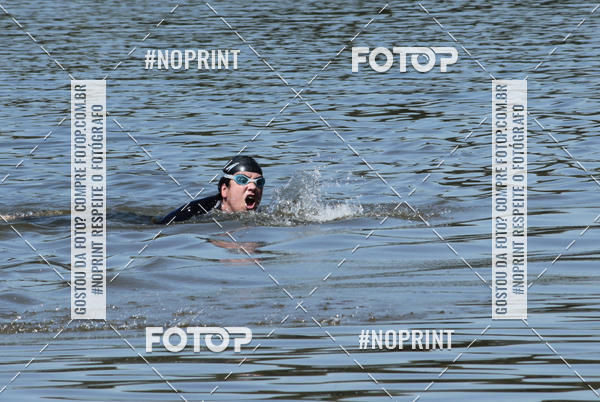 Compra tus fotos del eventoREVEZAMENTO 10K DE NATA��O JULIO VICU�A En Fotop