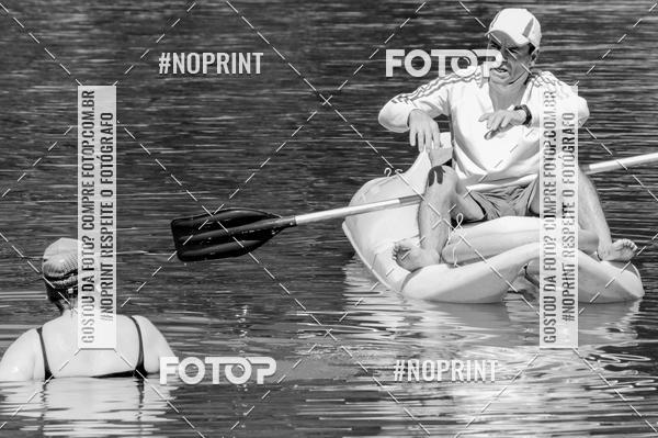 Compra tus fotos del eventoREVEZAMENTO 10K DE NATA��O JULIO VICU�A En Fotop