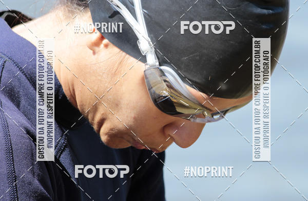 Compra tus fotos del eventoREVEZAMENTO 10K DE NATA��O JULIO VICU�A En Fotop