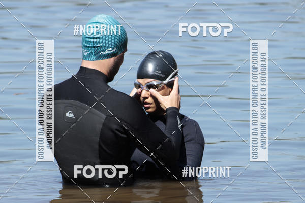 Compra tus fotos del eventoREVEZAMENTO 10K DE NATA��O JULIO VICU�A En Fotop