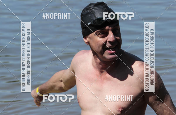 Compra tus fotos del eventoREVEZAMENTO 10K DE NATA��O JULIO VICU�A En Fotop