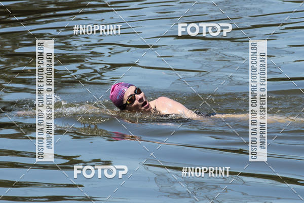 Compra tus fotos del eventoREVEZAMENTO 10K DE NATA��O JULIO VICU�A En Fotop