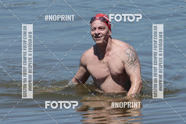 Compra tus fotos del eventoREVEZAMENTO 10K DE NATA��O JULIO VICU�A En Fotop