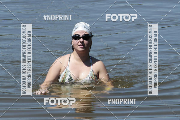 Compra tus fotos del eventoREVEZAMENTO 10K DE NATA��O JULIO VICU�A En Fotop