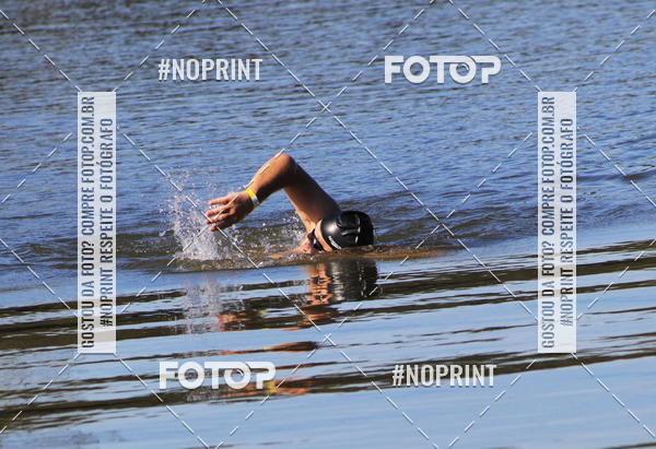 Buy your photos of the eventREVEZAMENTO 10K DE NATA��O JULIO VICU�A on Fotop