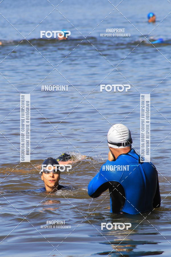 Buy your photos of the eventREVEZAMENTO 10K DE NATA��O JULIO VICU�A on Fotop