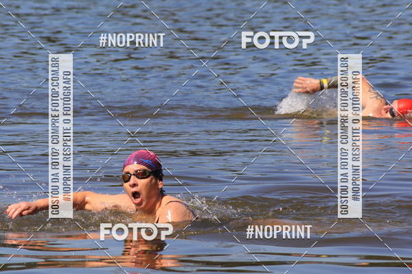 Achetez vos photos de l'�v�nementREVEZAMENTO 10K DE NATA��O JULIO VICU�A sur Fotop