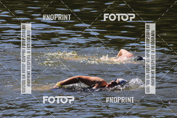 Achetez vos photos de l'�v�nementREVEZAMENTO 10K DE NATA��O JULIO VICU�A sur Fotop