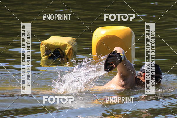 Achetez vos photos de l'�v�nementREVEZAMENTO 10K DE NATA��O JULIO VICU�A sur Fotop