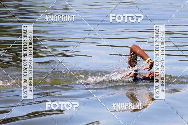 Achetez vos photos de l'�v�nementREVEZAMENTO 10K DE NATA��O JULIO VICU�A sur Fotop